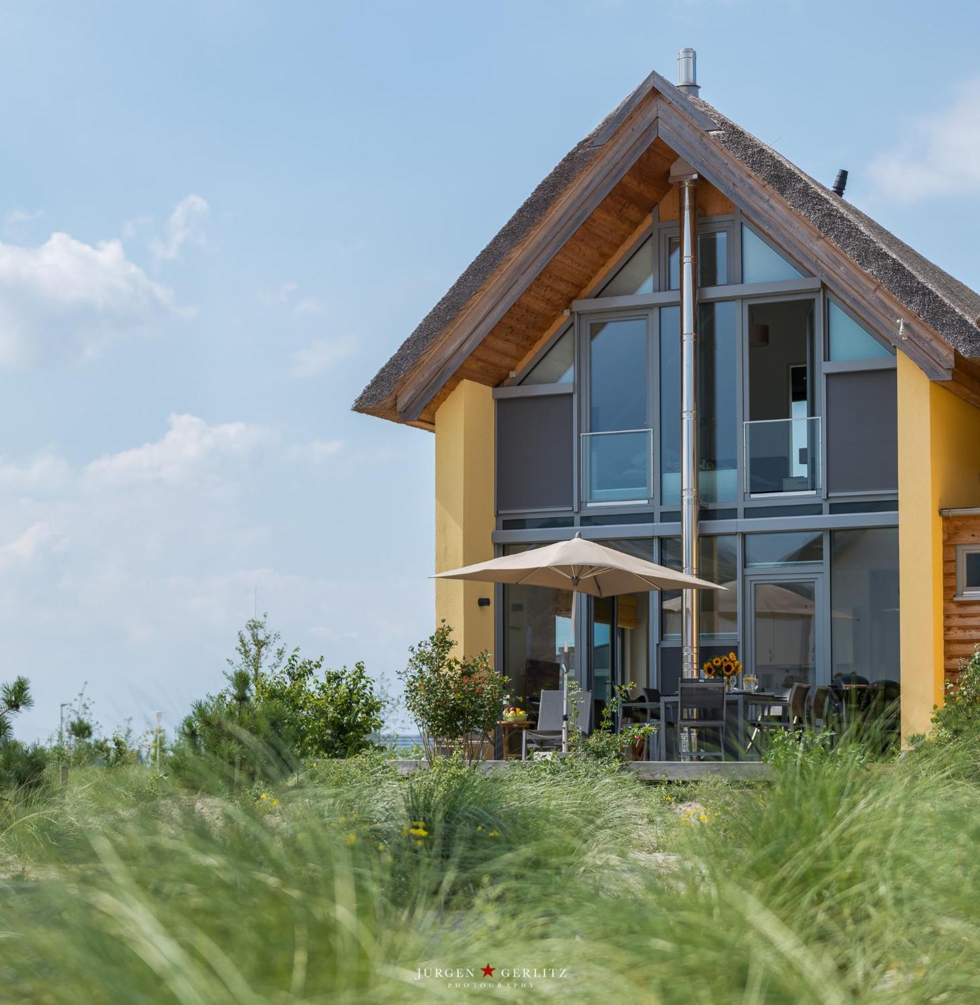 Ostsee - Reetdachhaus Nr 7 "Haddock" Im Strand Resort Хайлигенхафен Экстерьер фото